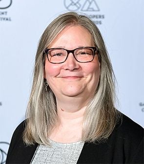 amy_hennig.jpg