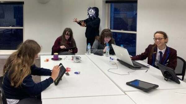 girls_make_games_photo__1_.jpeg